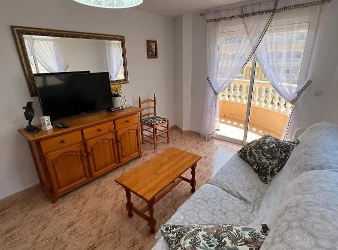 Almudena 托雷维耶哈