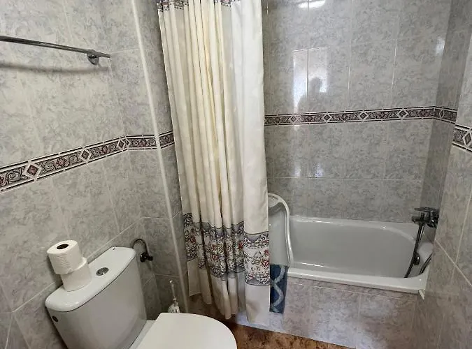 Almudena * 托雷维耶哈